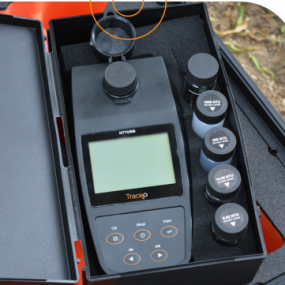 Small and lightweight portable turbidity meter WT13-400