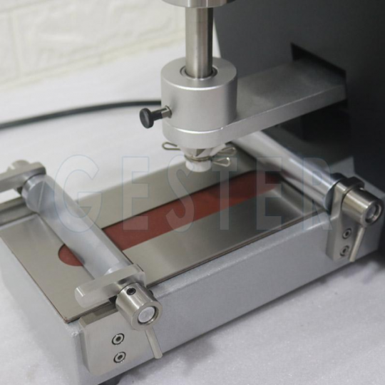 AATCC Standards Electronic Crockmeter GT-D04